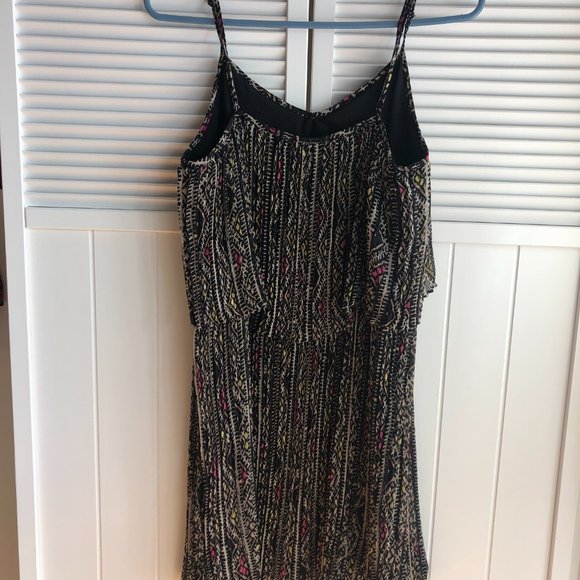 BCBGeneration Stripe Patterned Tiered Mini Dress Size S Black White Pink - Picture 4 of 7